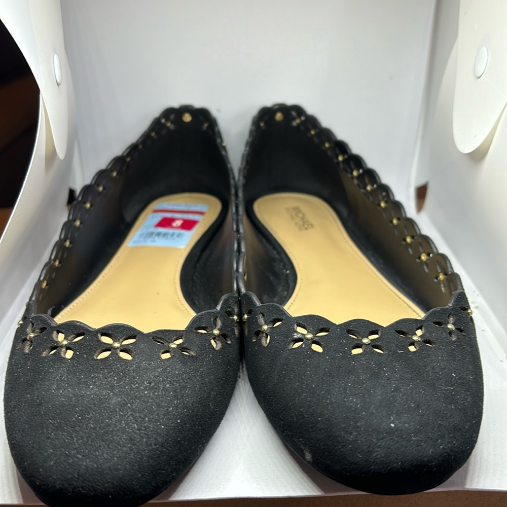 NWOB  Michael Michael Kors flats  Size 8
